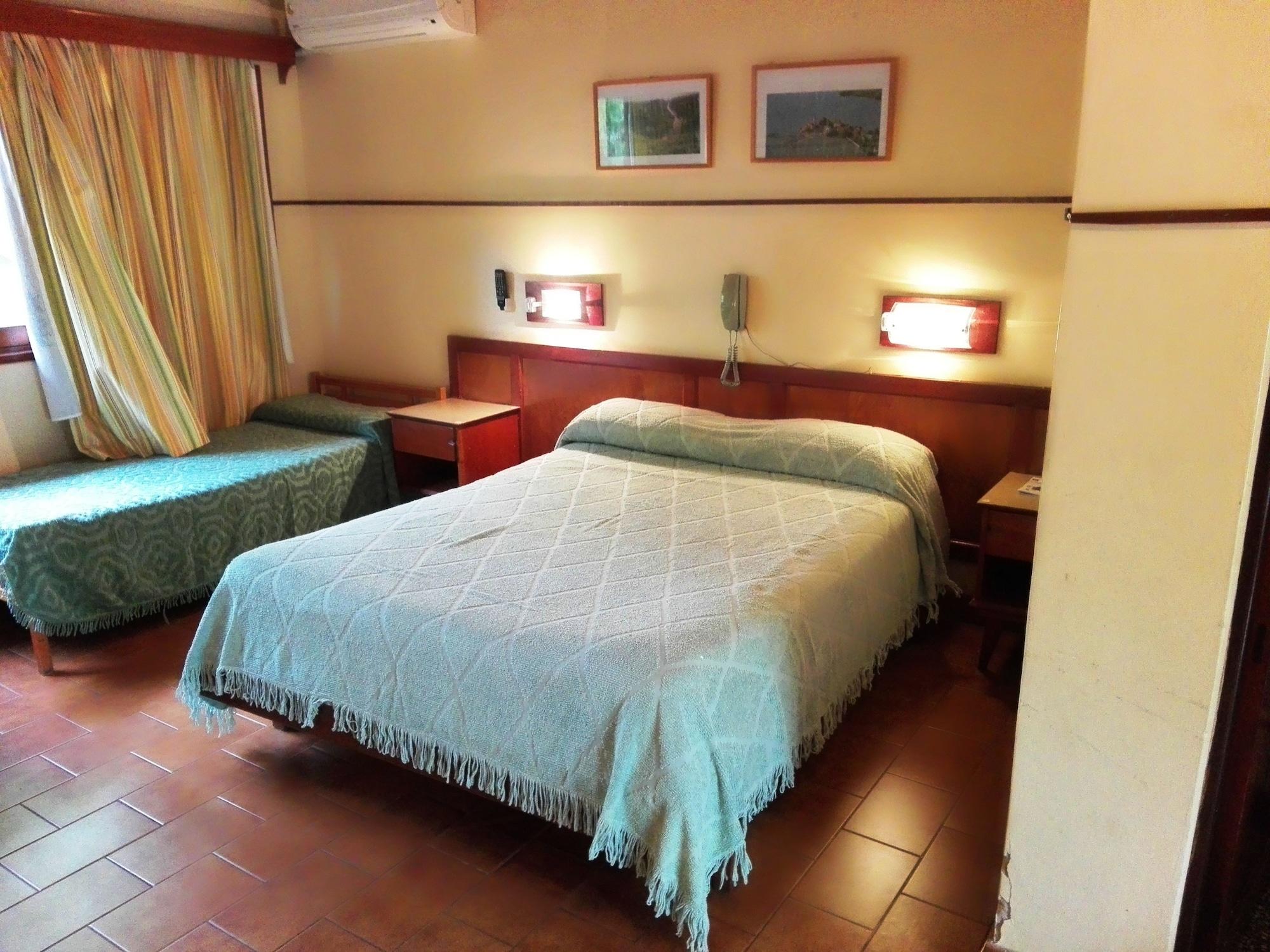 Hosteria La Cabana Puerto Iguazú Esterno foto