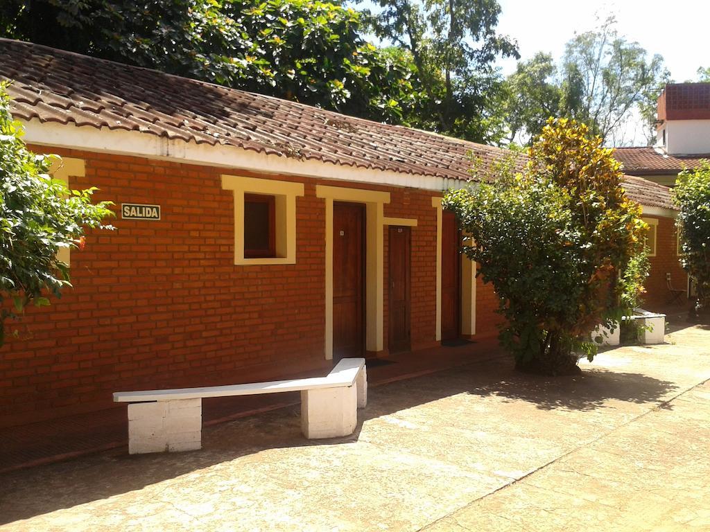 Hosteria La Cabana Puerto Iguazú Esterno foto