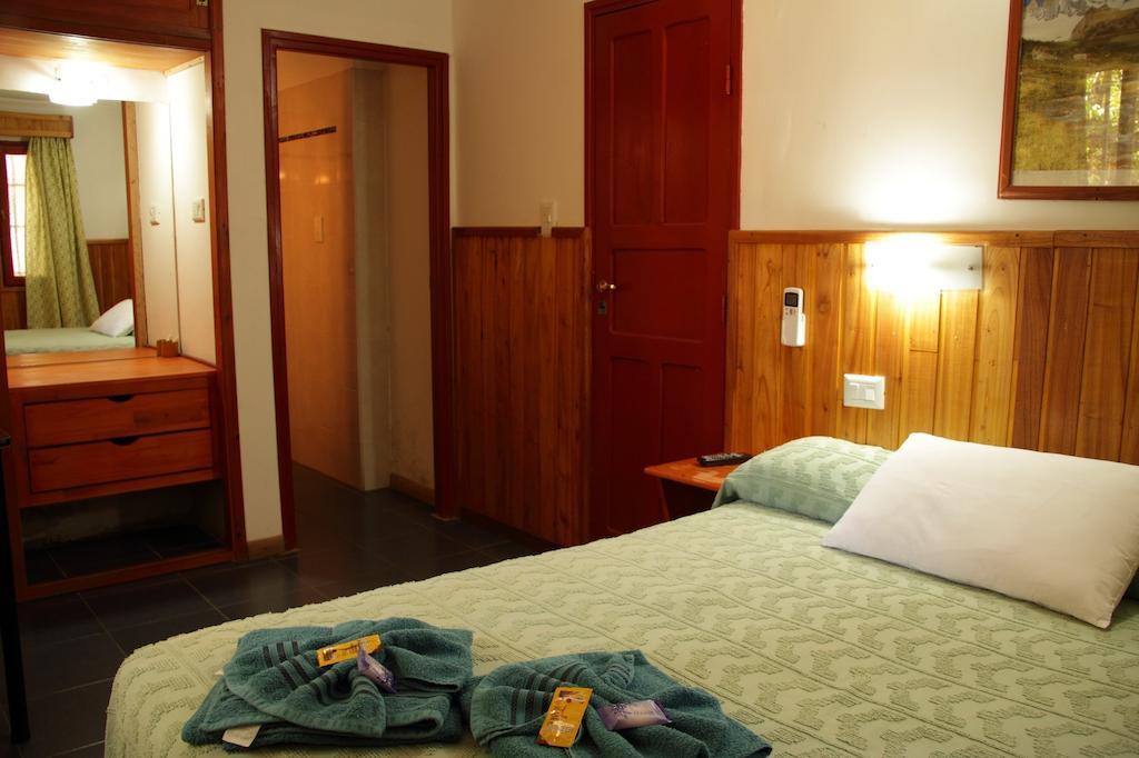 Hosteria La Cabana Puerto Iguazú Esterno foto